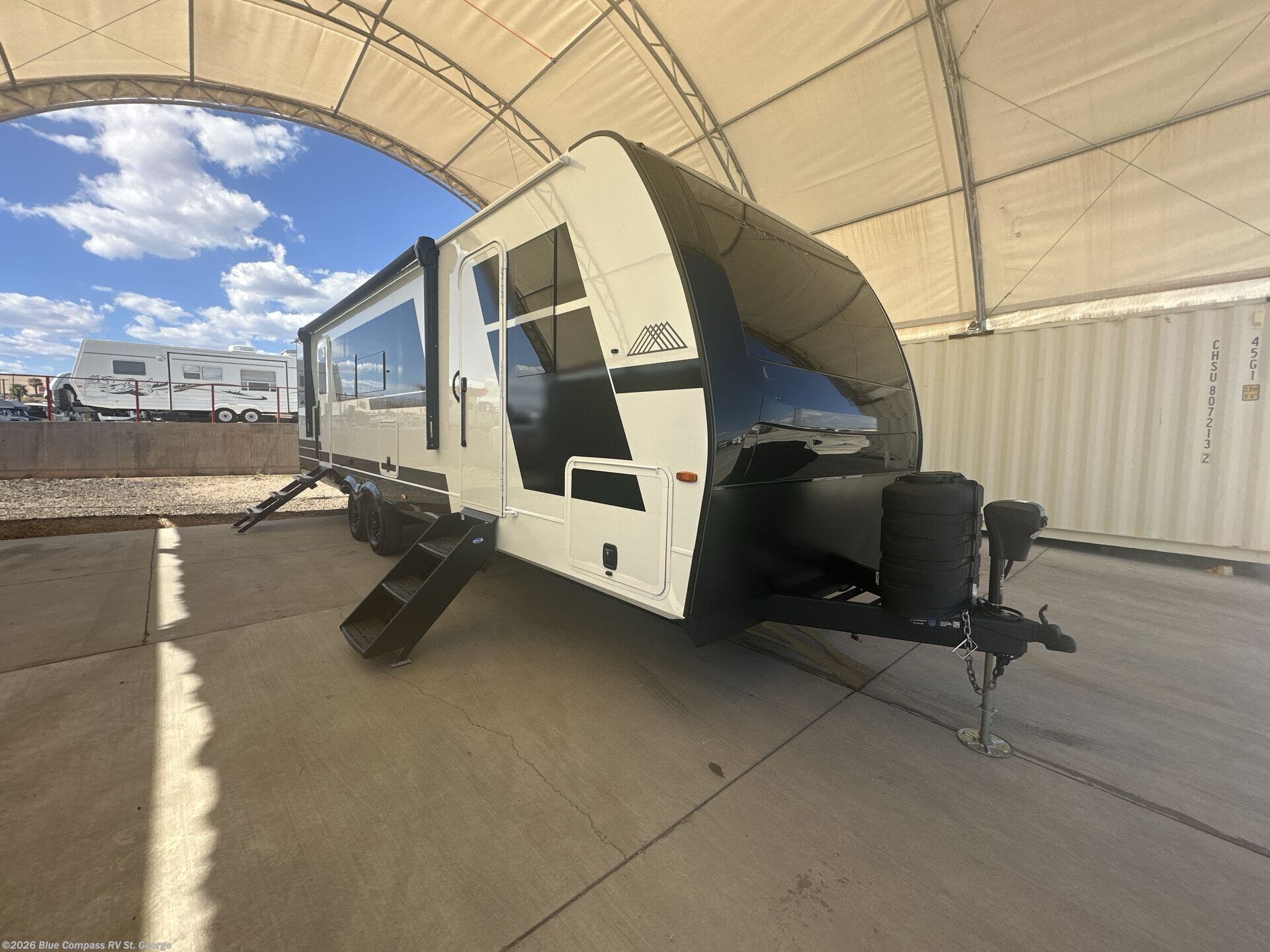 New 2027 Brinkley RV Model I 290 available in Hurricane, Utah