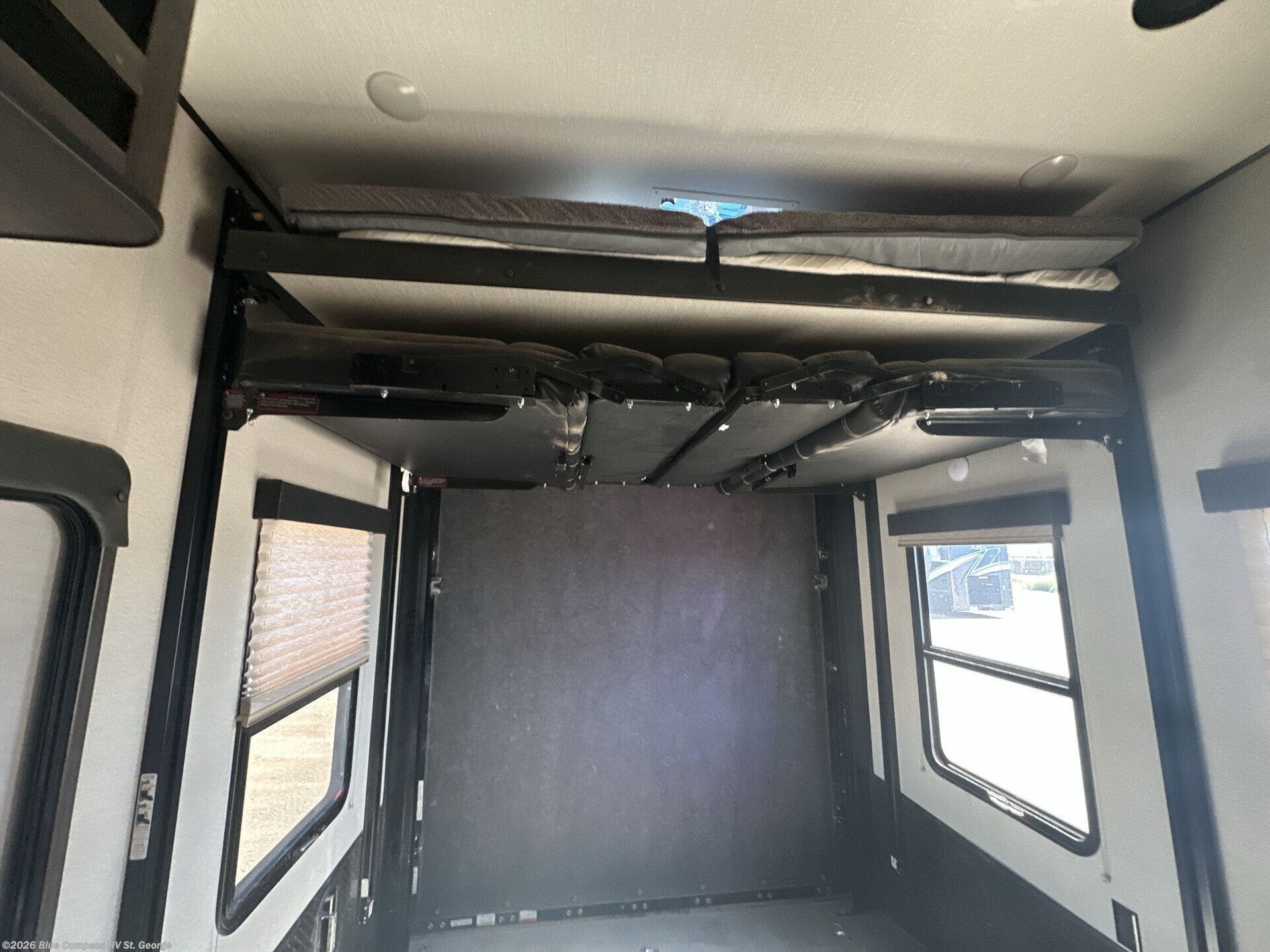 2021 Grand Design Momentum 397TH - Used Fifth Wheel For Sale by Blue Compass RV St. George in Hurricane, Utah