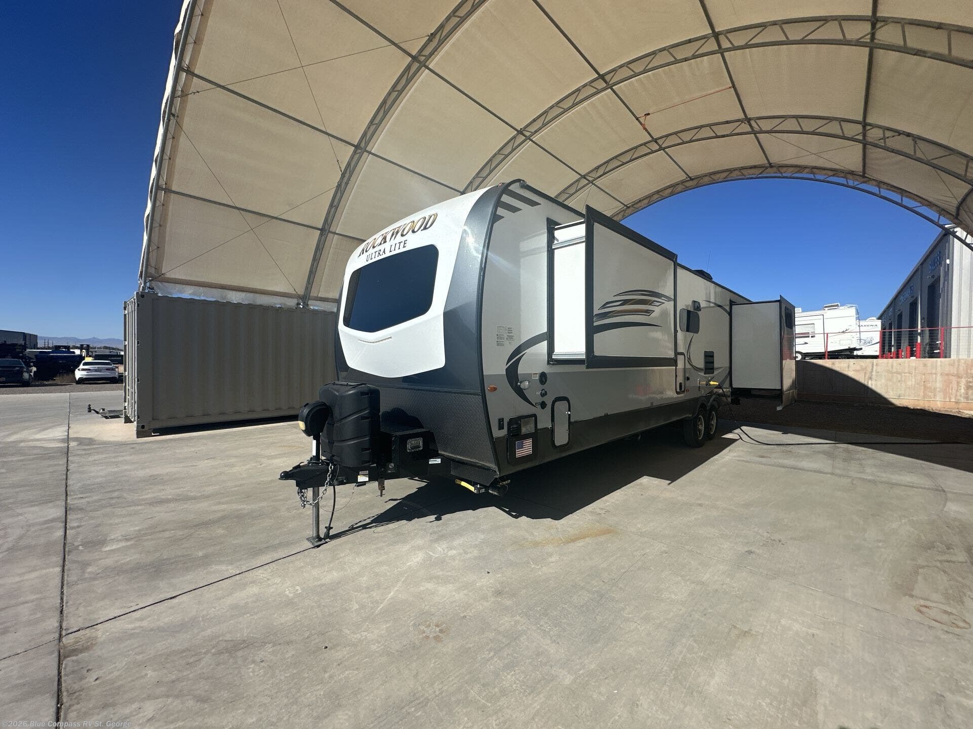 2020 Forest River Rockwood Ultra Lite 2910SB - Used Travel Trailer For Sale by Blue Compass RV St. George in Hurricane, Utah