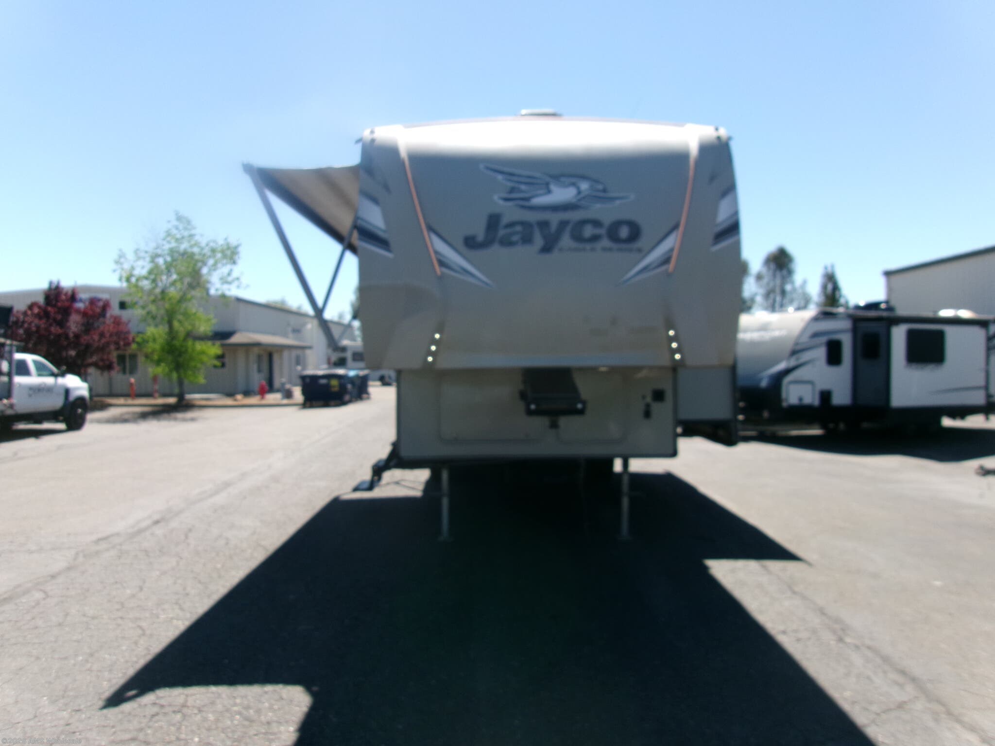 2018 Jayco Eagle HT 26.5bhs - Used Fifth Wheel For Sale by AMS Wholesale in Placerville, California