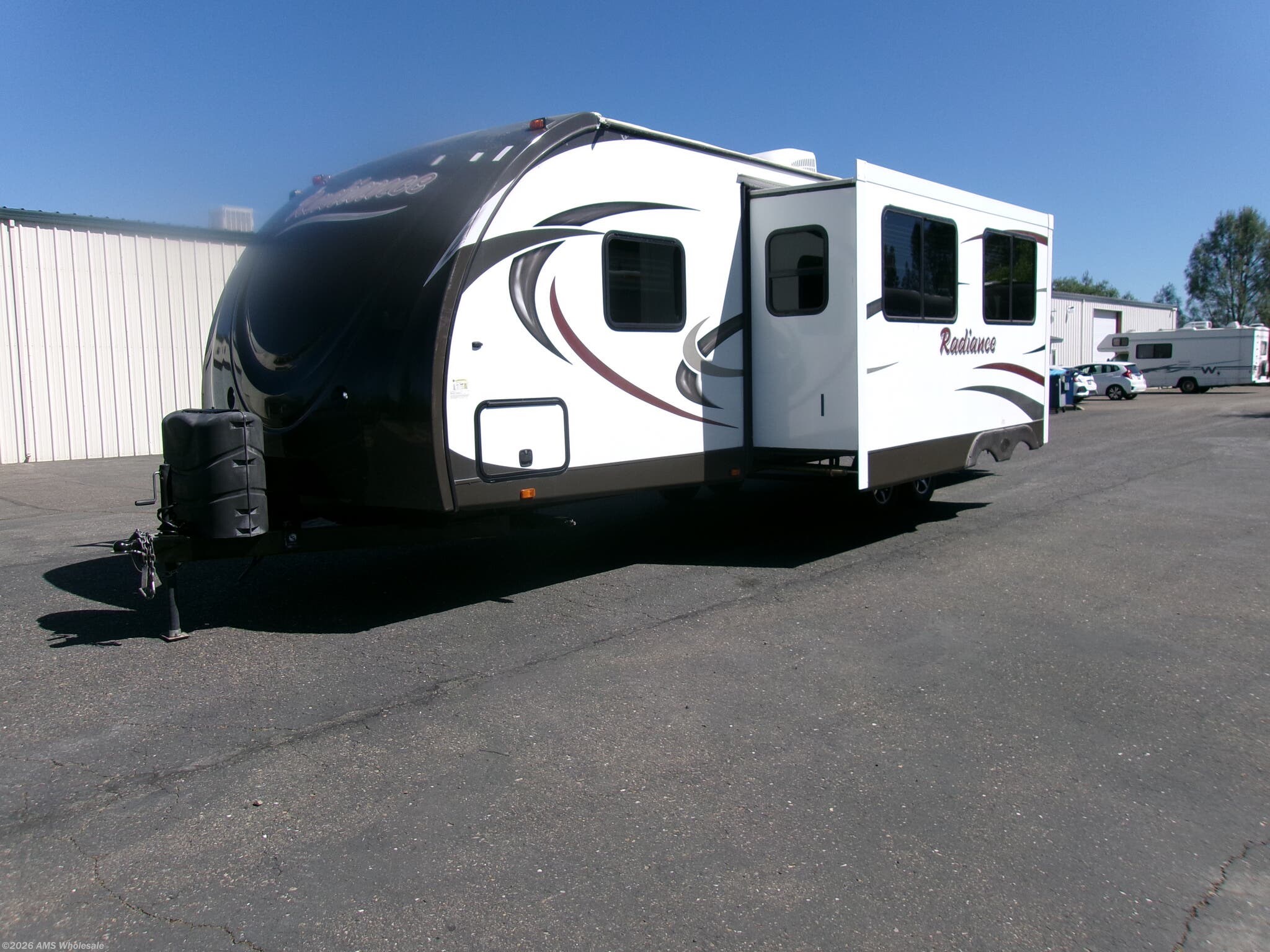 2016 Cruiser RV Radiance 28qbss - Used Travel Trailer For Sale by AMS Wholesale in Placerville, California