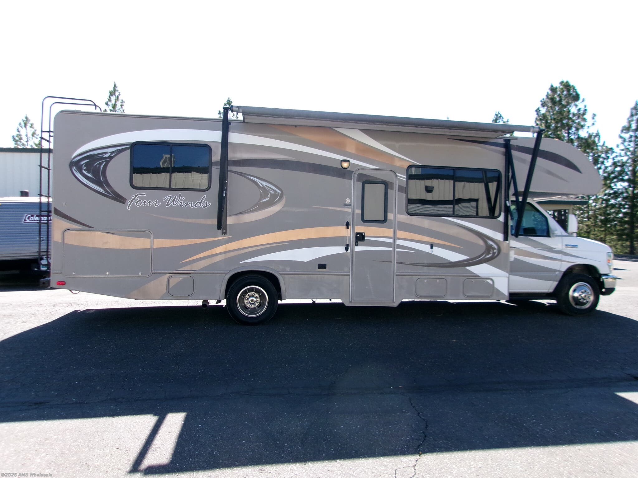 Used 2014 Thor Motor Coach Four Winds 28Z available in Placerville, California