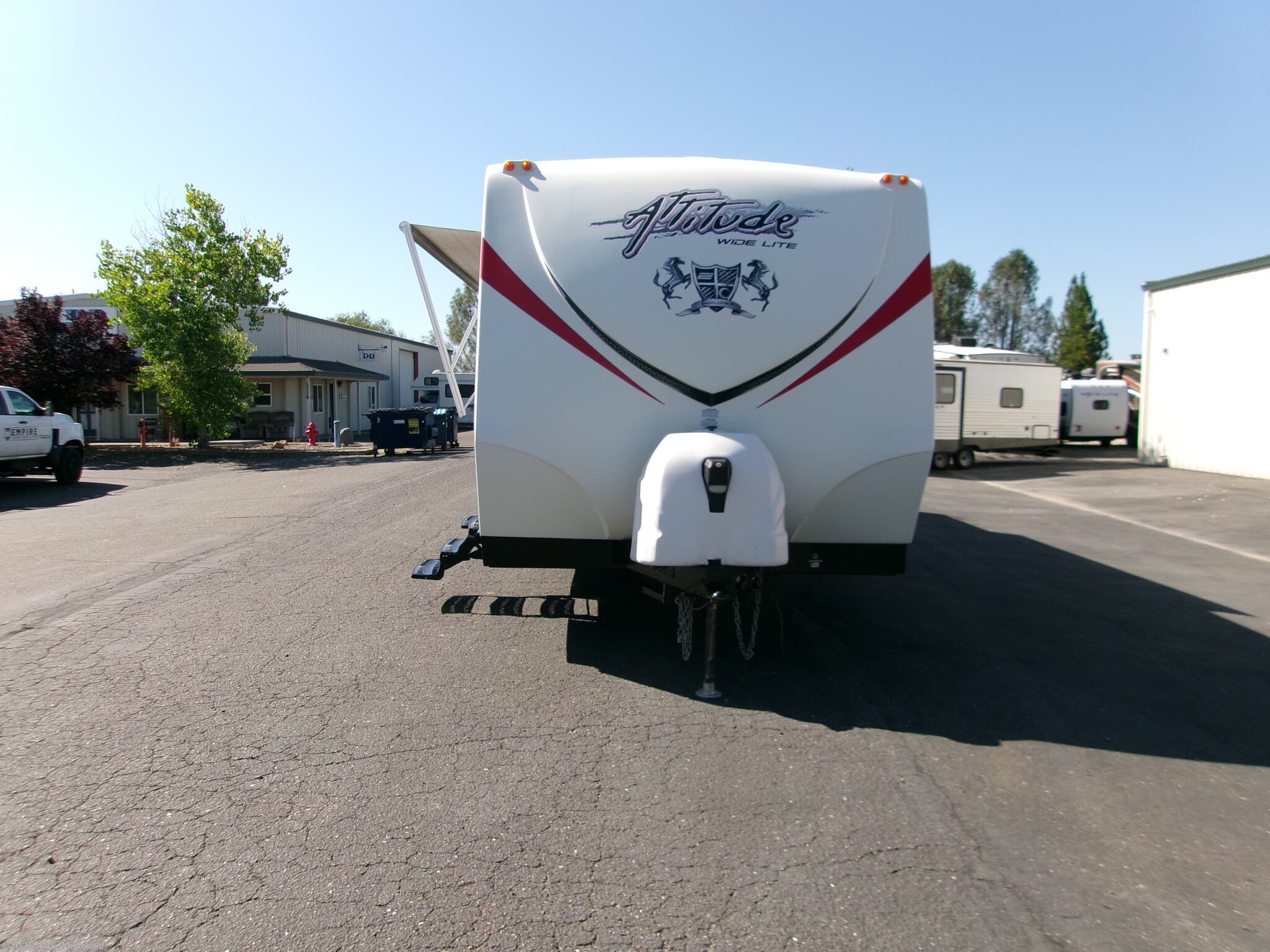 2014 Eclipse Attitude 27cgb - Used Toy Hauler For Sale by AMS Wholesale in Placerville, California