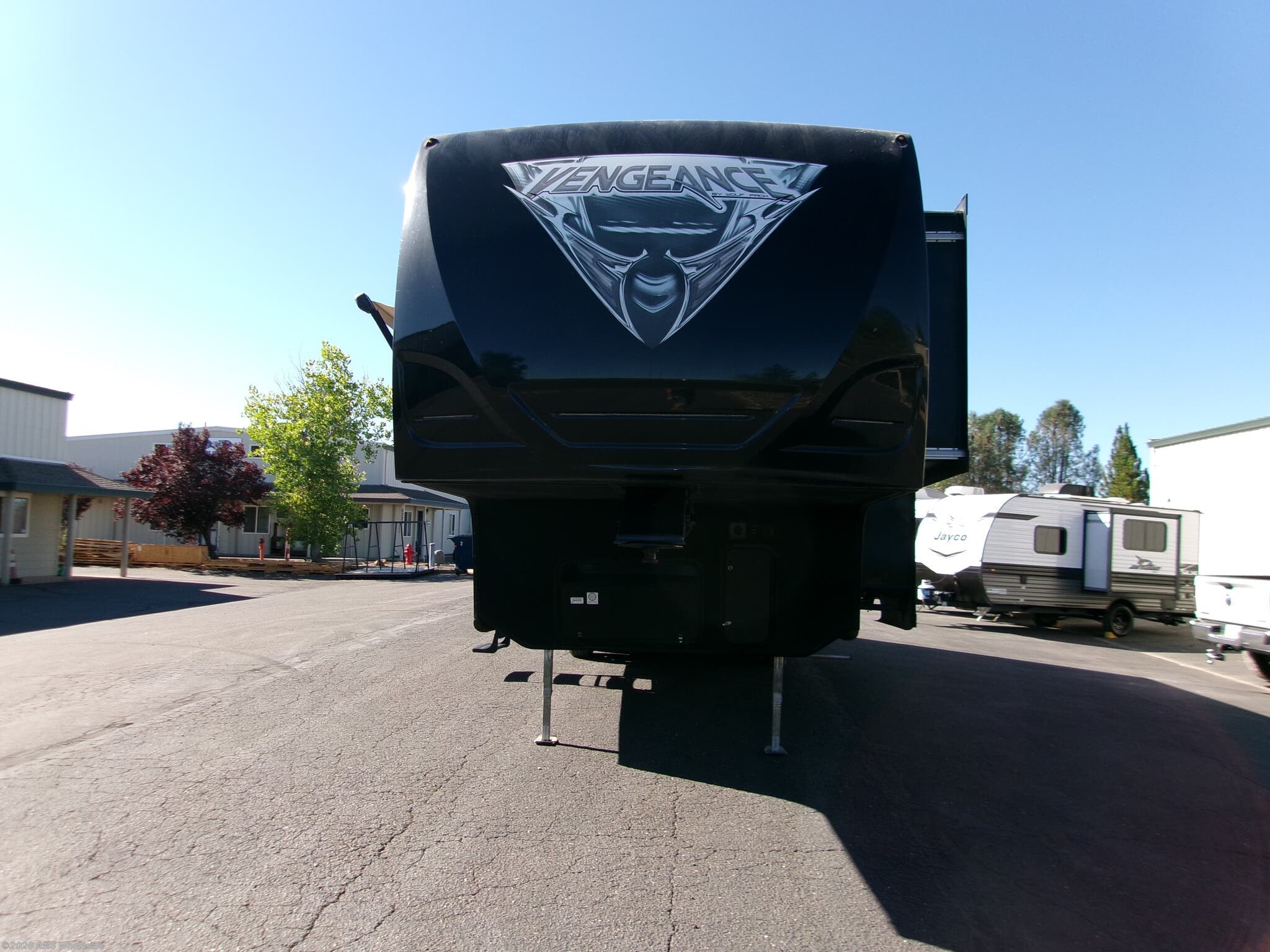 2014 Forest River Vengeance 306v - Used Fifth Wheel For Sale by AMS Wholesale in Placerville, California