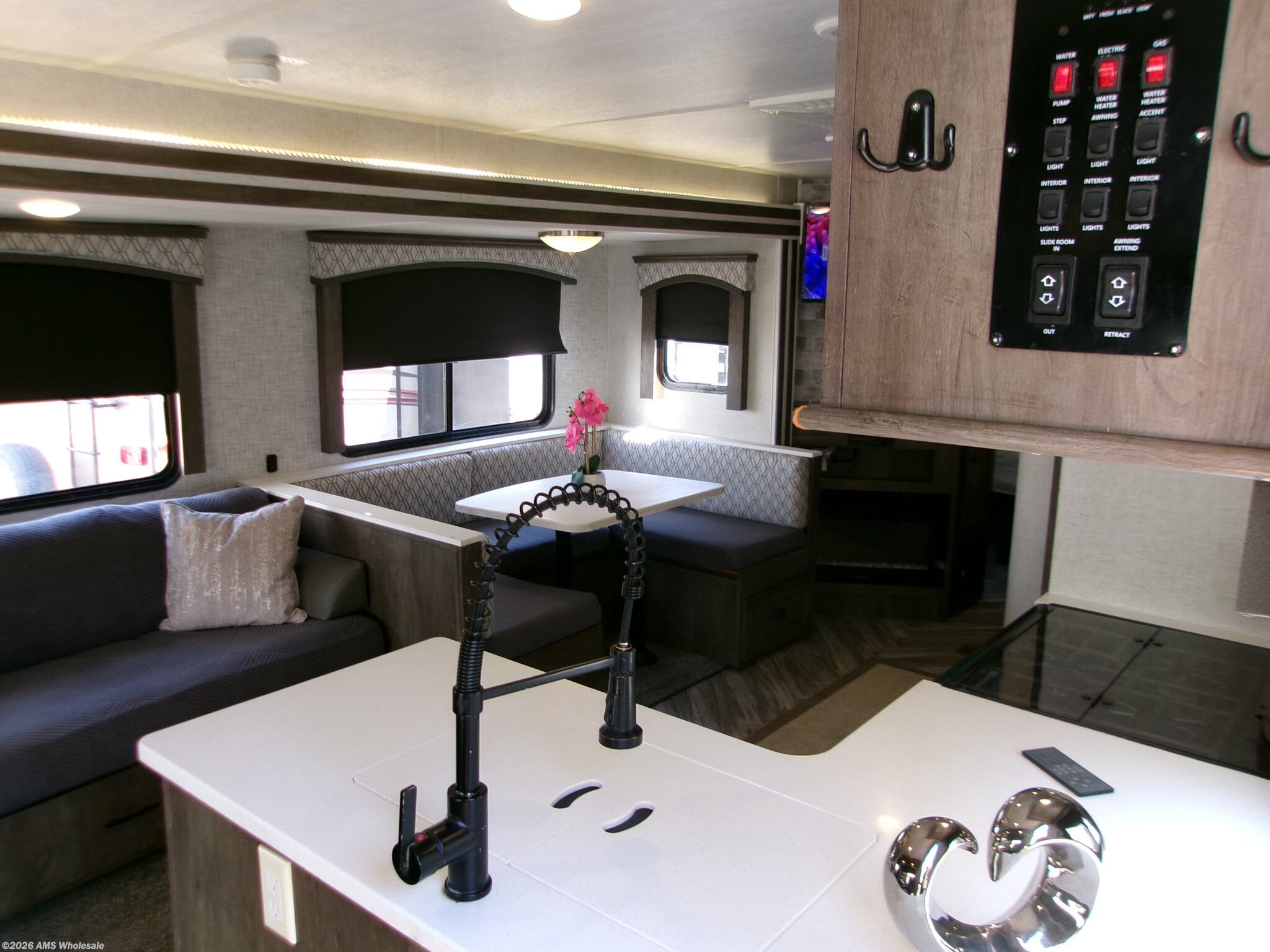 2021 Forest River EVO t2600 - Used Travel Trailer For Sale by AMS Wholesale in Placerville, California