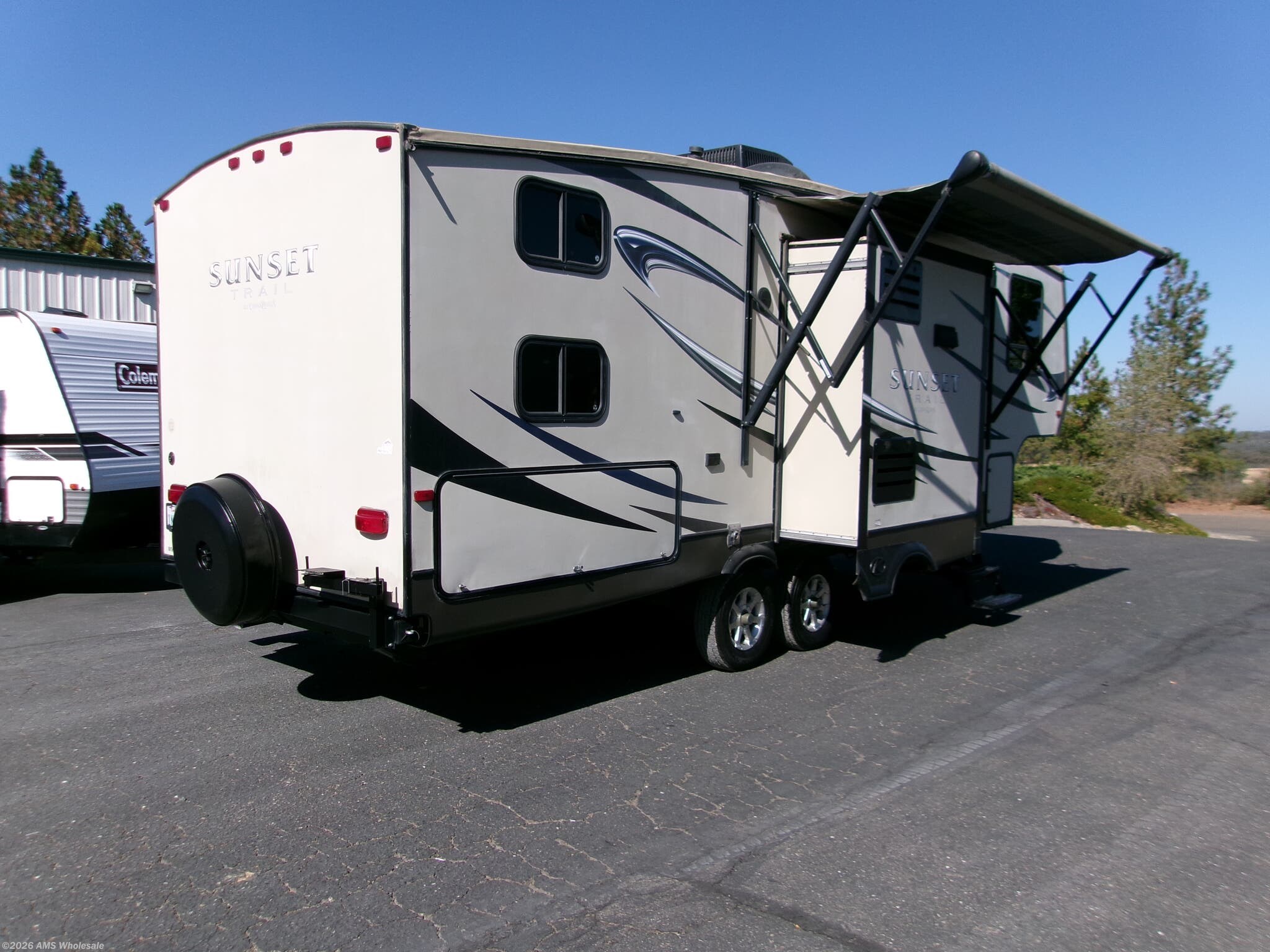 Used 2013 CrossRoads Sunset Trail 28bh available in Placerville, California