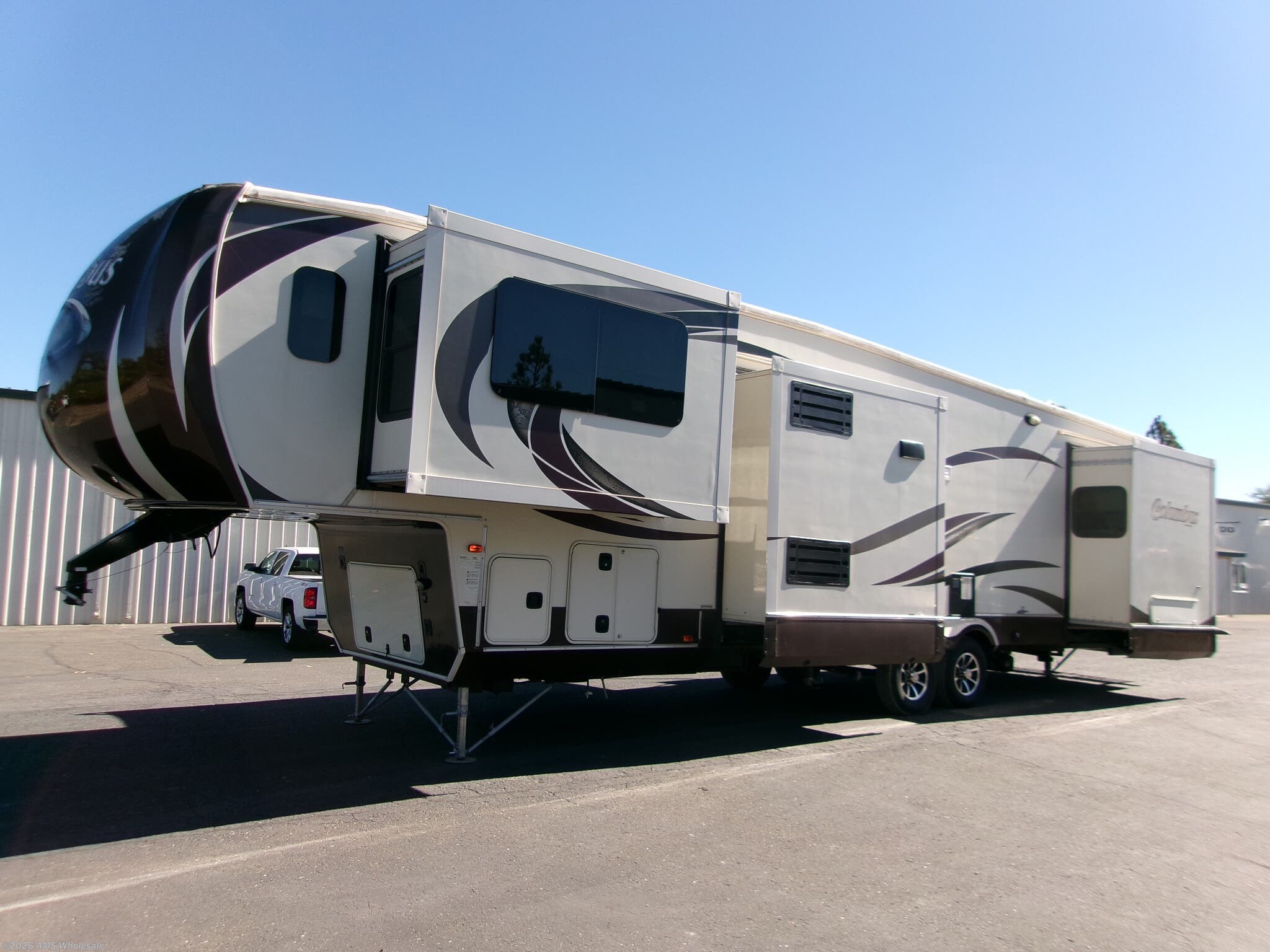 2014 Columbus 370FL by Palomino from AMS Wholesale in Placerville, California