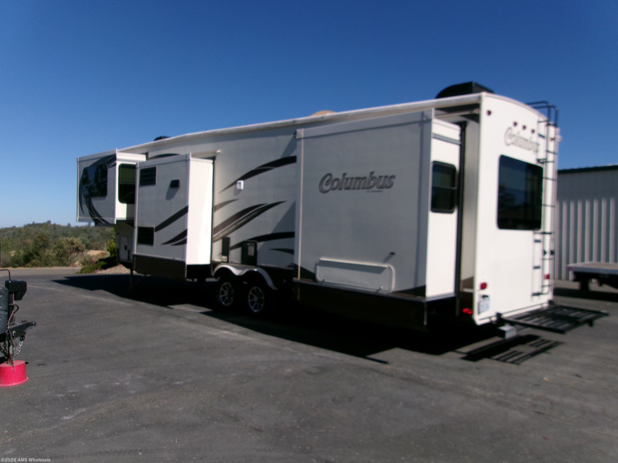 Used 2014 Palomino Columbus 370FL available in Placerville, California