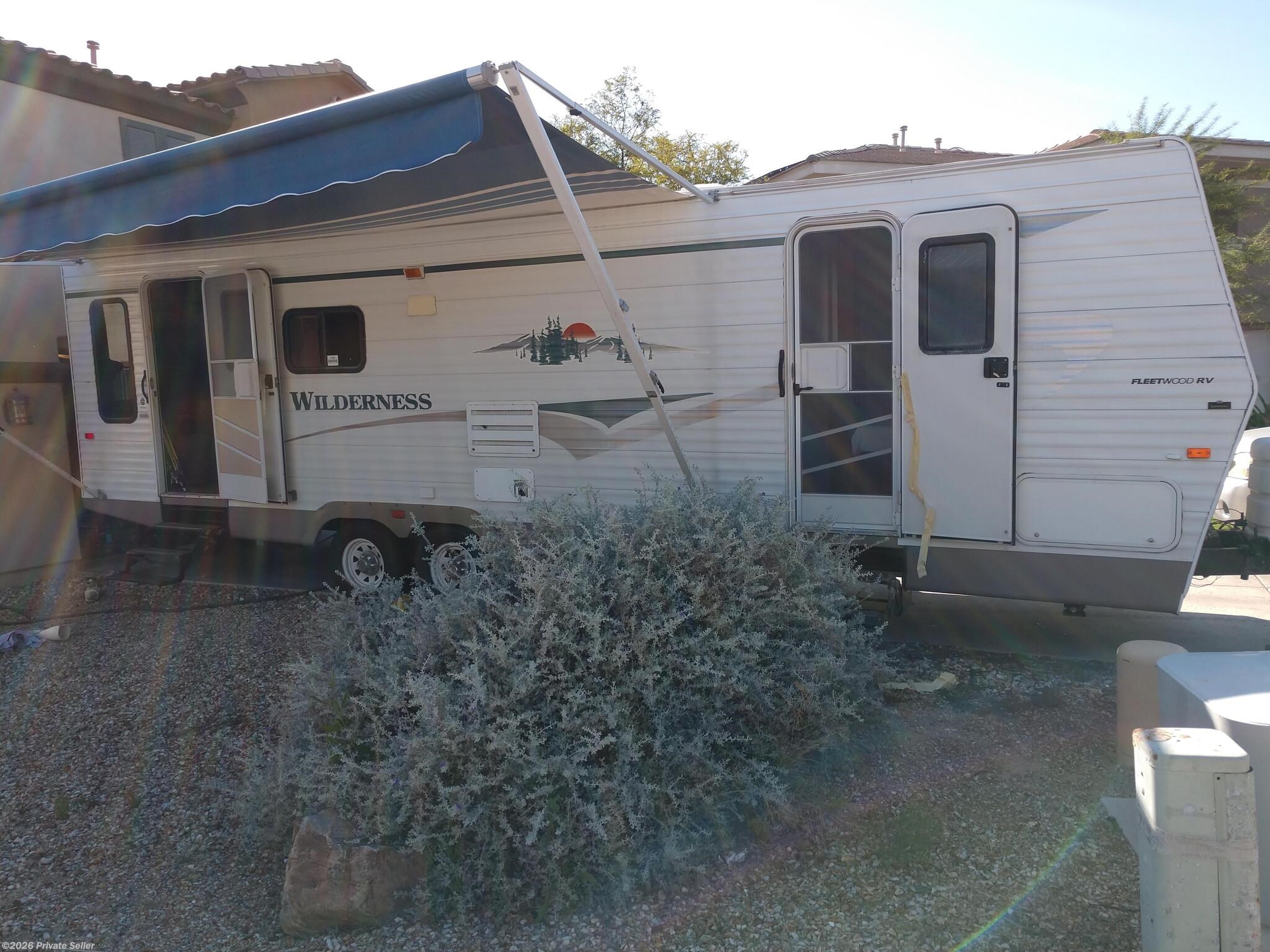 Used 2004 Fleetwood Wilderness "2004 Fleetwood Wilderness 292, 29' with slide-out available in Avondale, Arizona