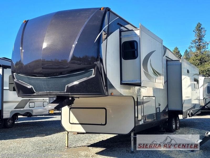 Used 2017 Starcraft Solstice 354RESA available in Colfax, California