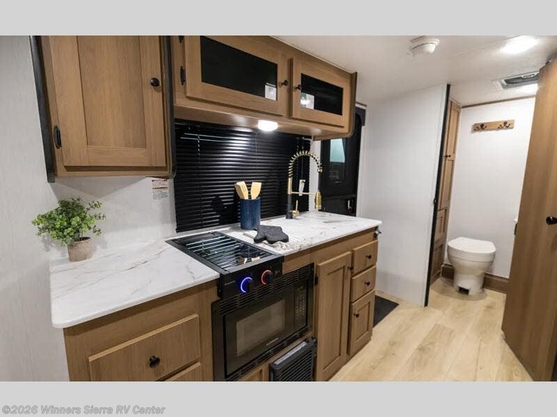 New 2027 Coachmen Apex Nano 190RBS available in Colfax, California