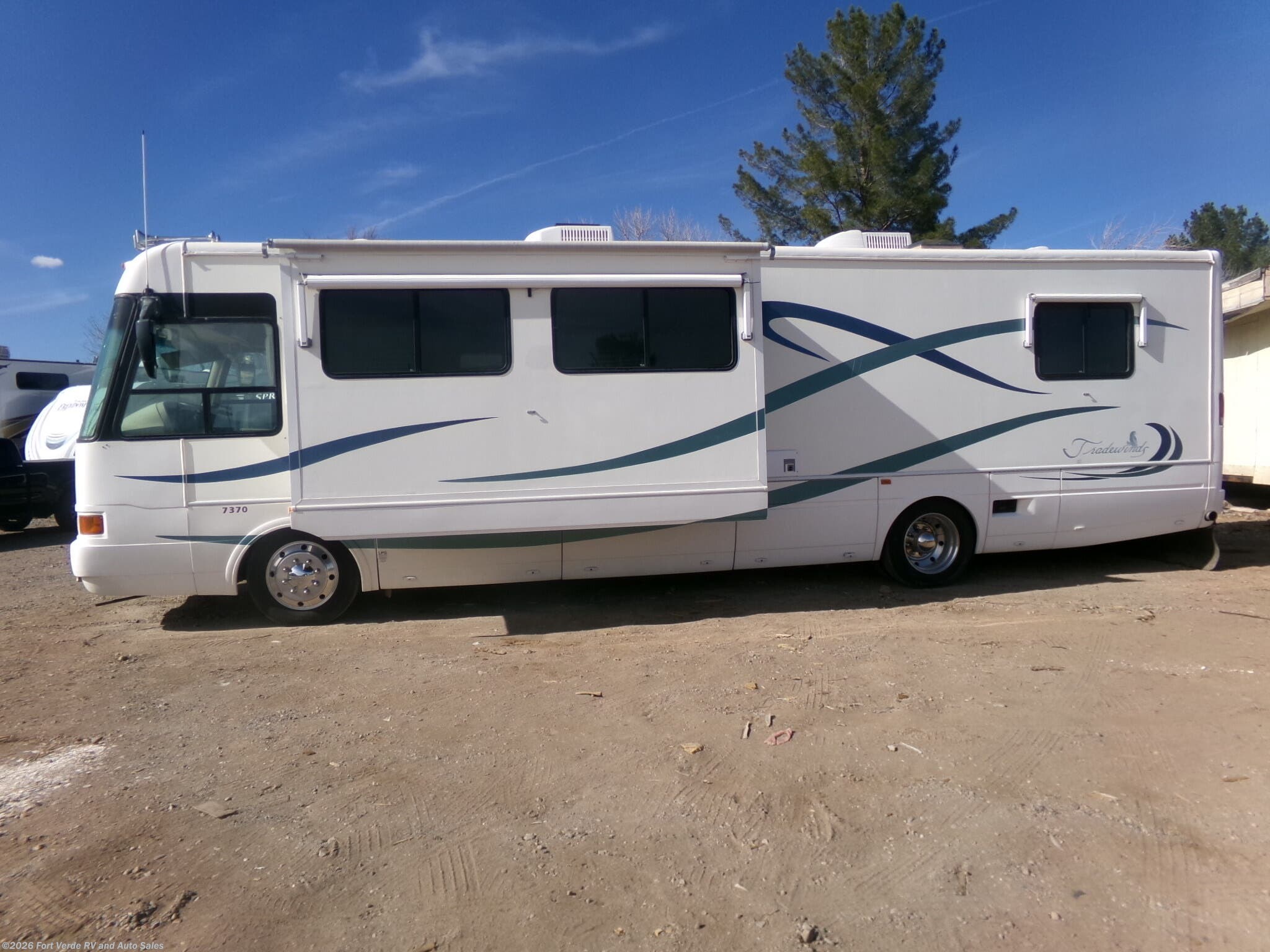 Used 1999 National RV Tradewinds 7370 available in Camp Verde, Arizona
