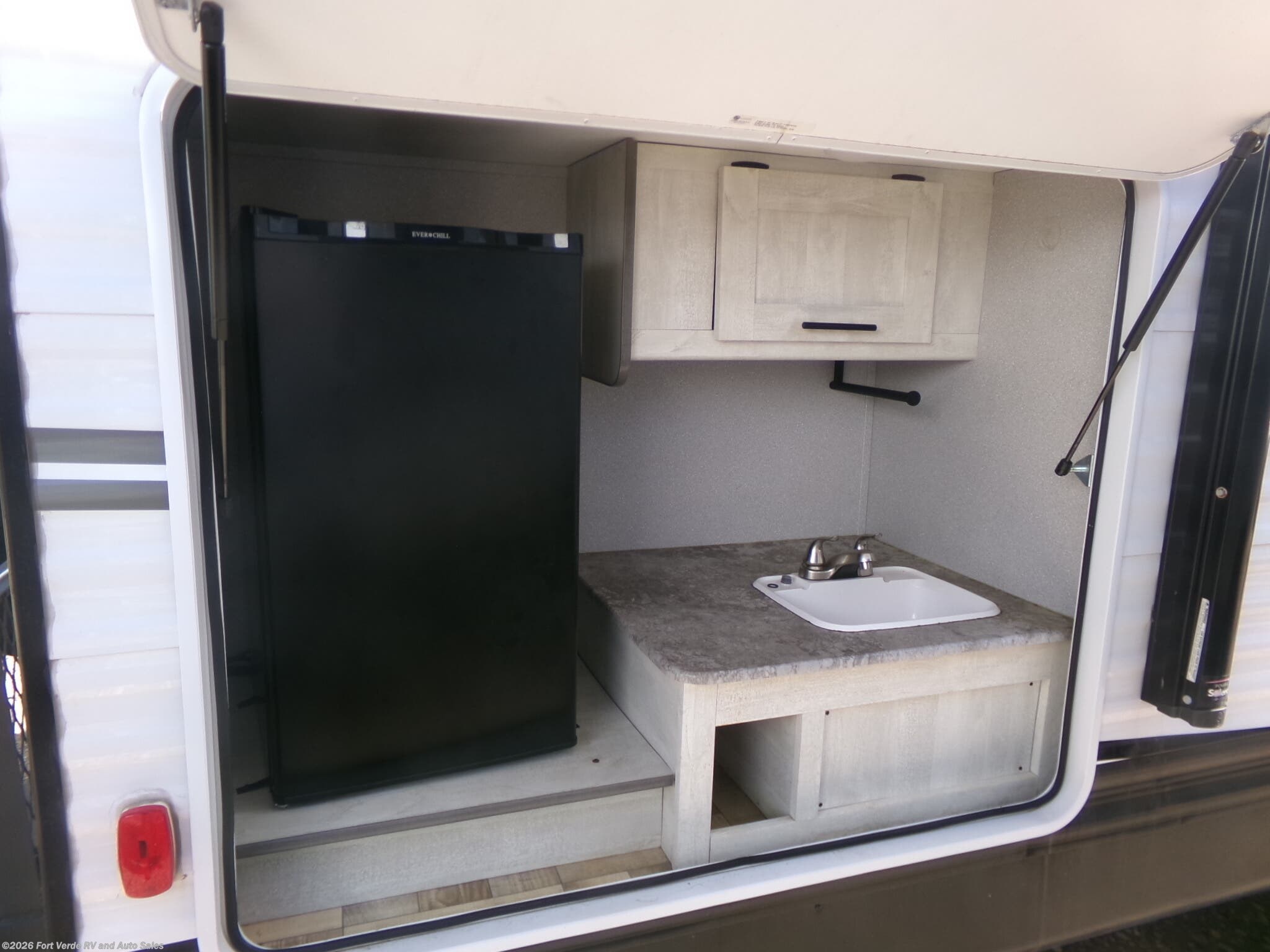 Used 2022 Shasta 25RB available in Camp Verde, Arizona