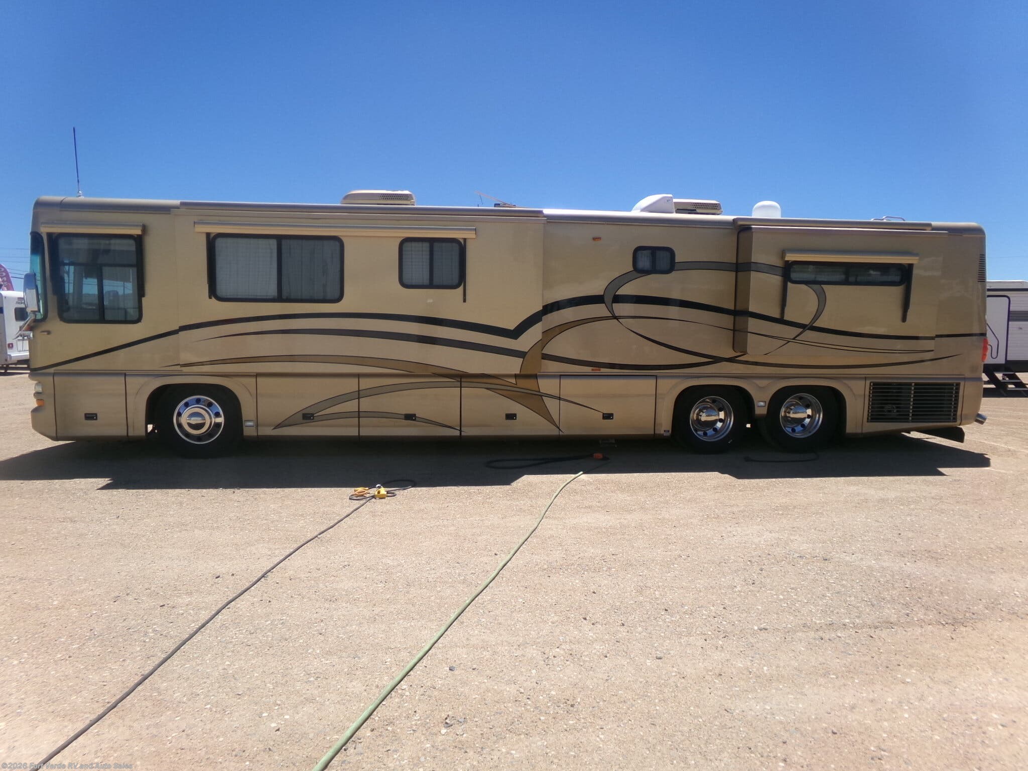2005 U320 by Foretravel from Fort Verde RV and Auto Sales in Camp Verde, Arizona