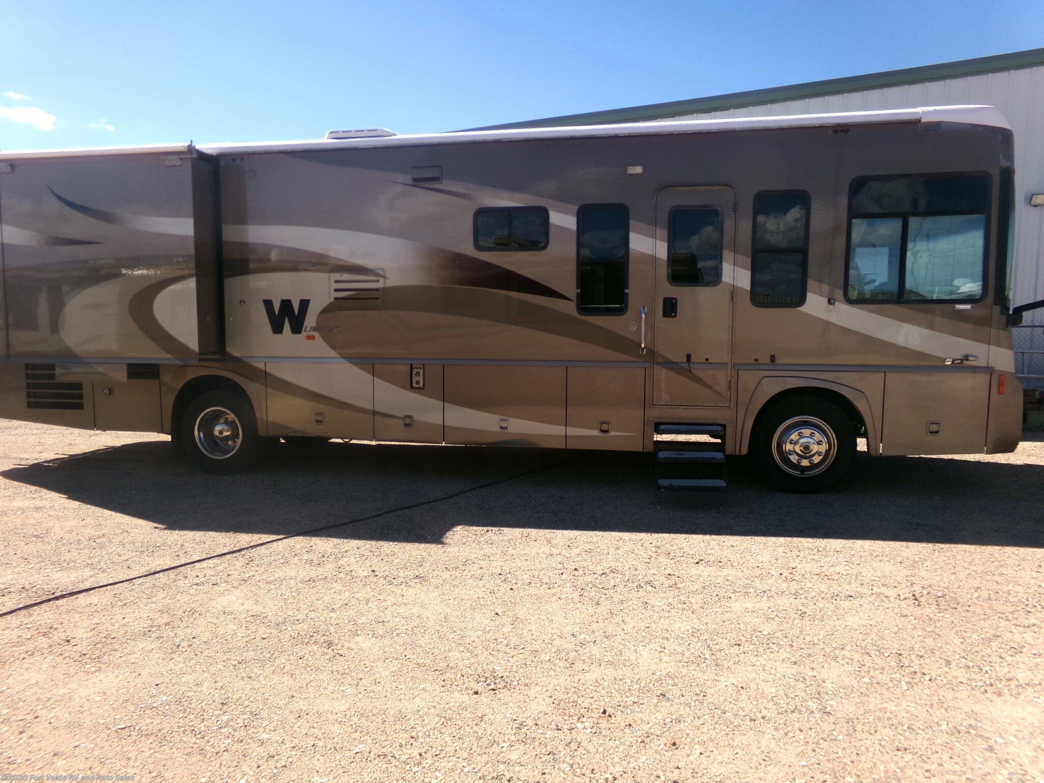 2008 Winnebago Adventurer 37GL - Used Class A For Sale by Fort Verde RV and Auto Sales in Camp Verde, Arizona