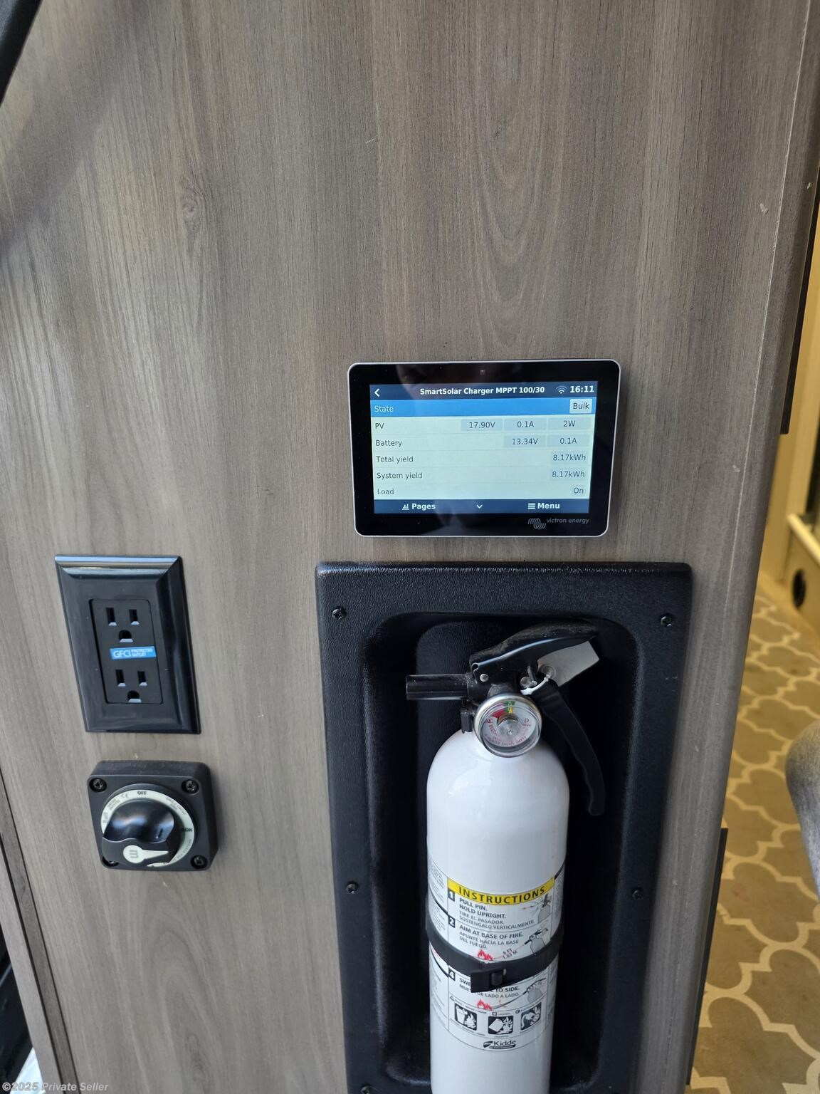 Cerbo GX touchscreen