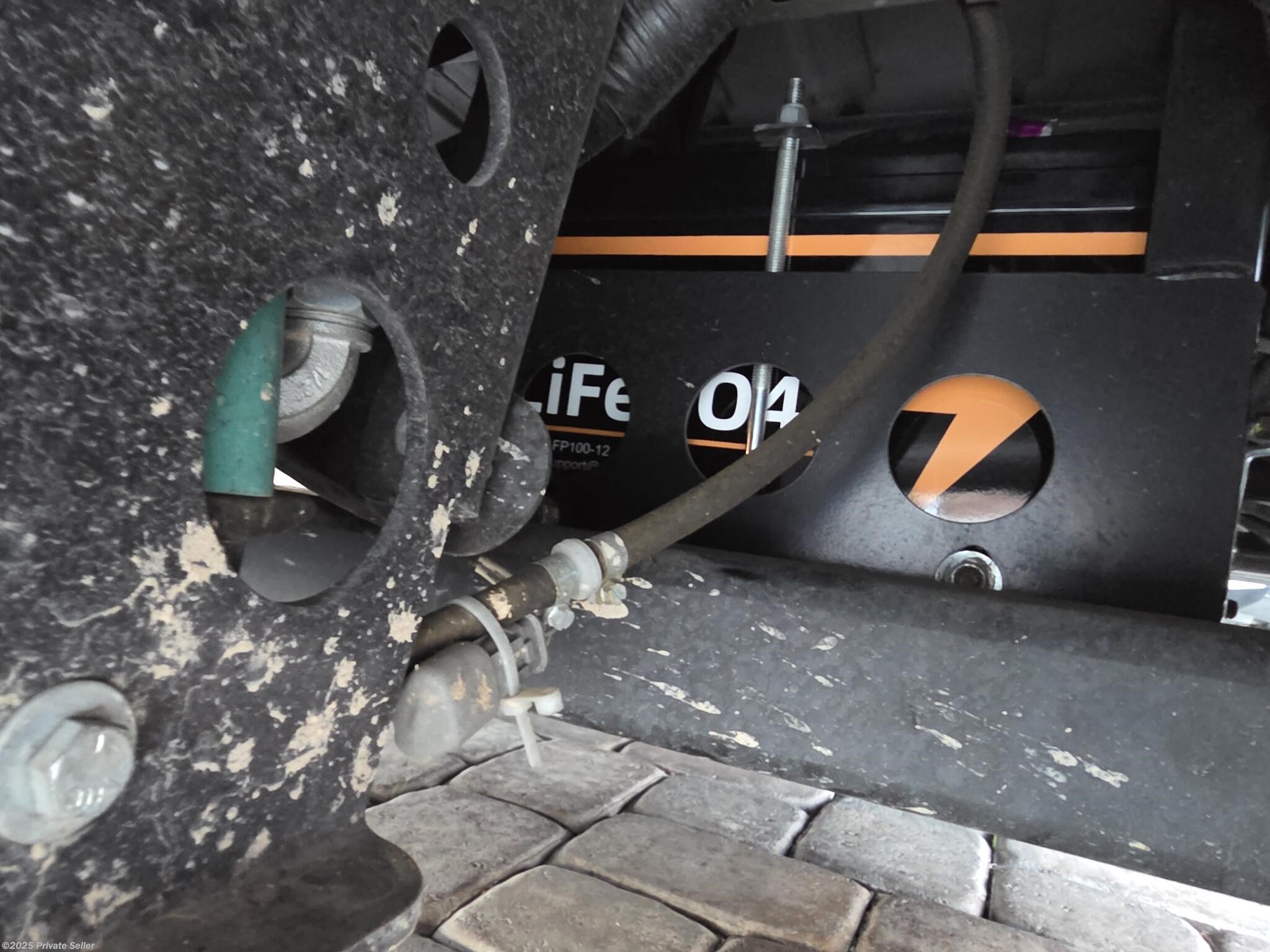 LiPO4 Battery installed