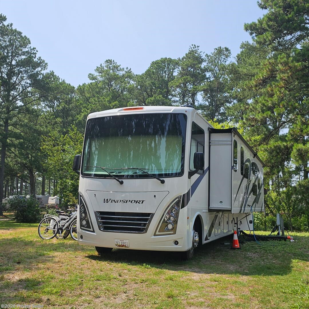 Exterior Driver's Side