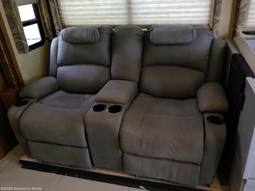 Used 2015 Thor Motor Coach Hurricane 34E available in Summerfield, Florida