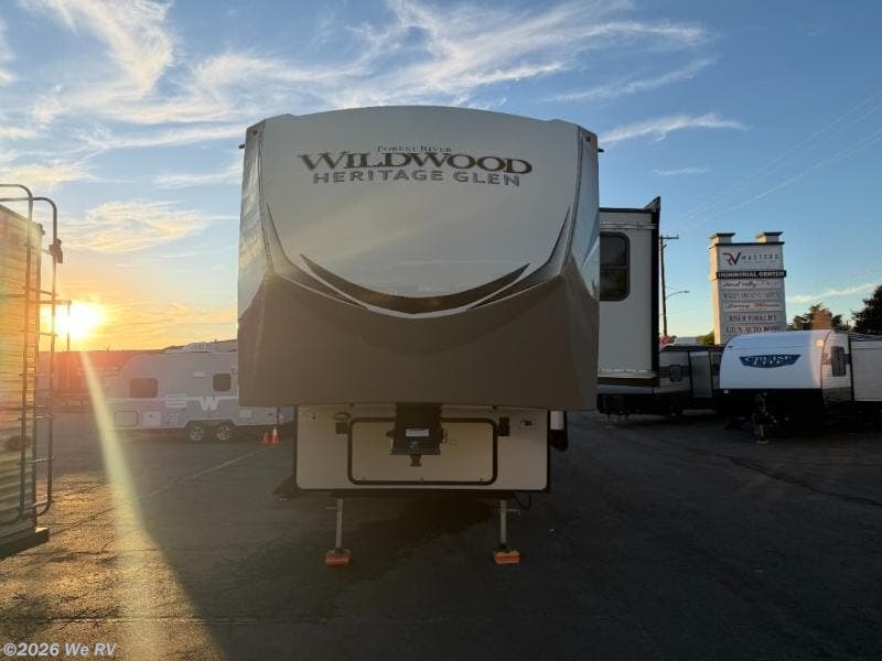 Used 2022 Forest River Wildwood Heritage Glen 353BED available in Hemet, California