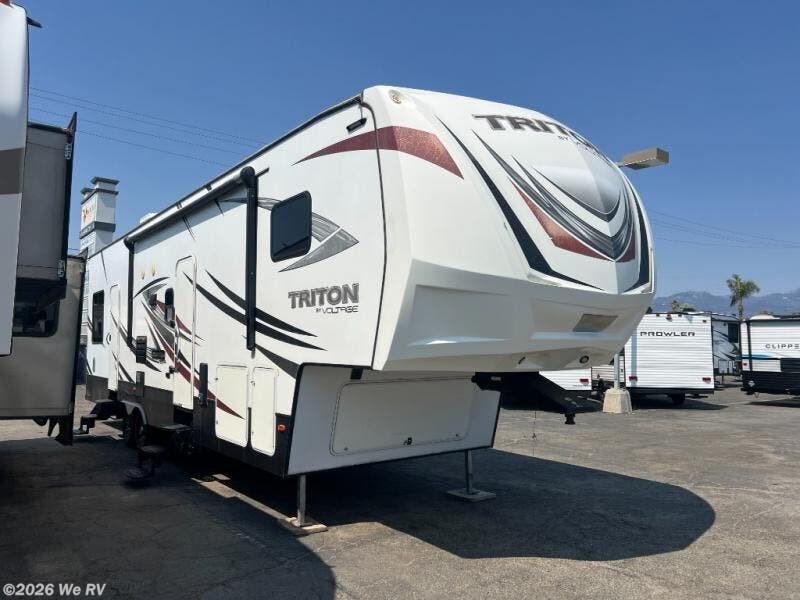 Used 2017 Dutchmen Triton 3451 available in Hemet, California