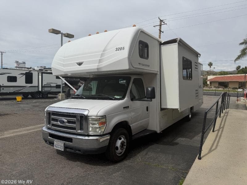Used 2010 Fleetwood Jamboree 31M available in Hemet, California