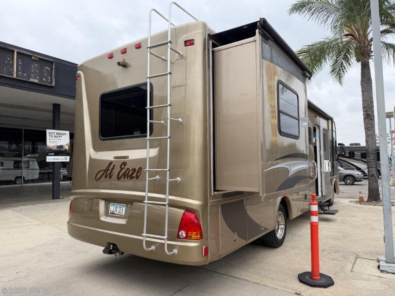 Used 2009 Georgie Boy Pursuit 3150SA available in Hemet, California