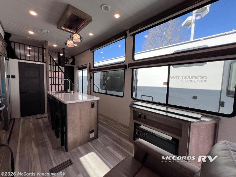 New 2025 Keystone Residence 401HBDL available in Battle Ground, Washington