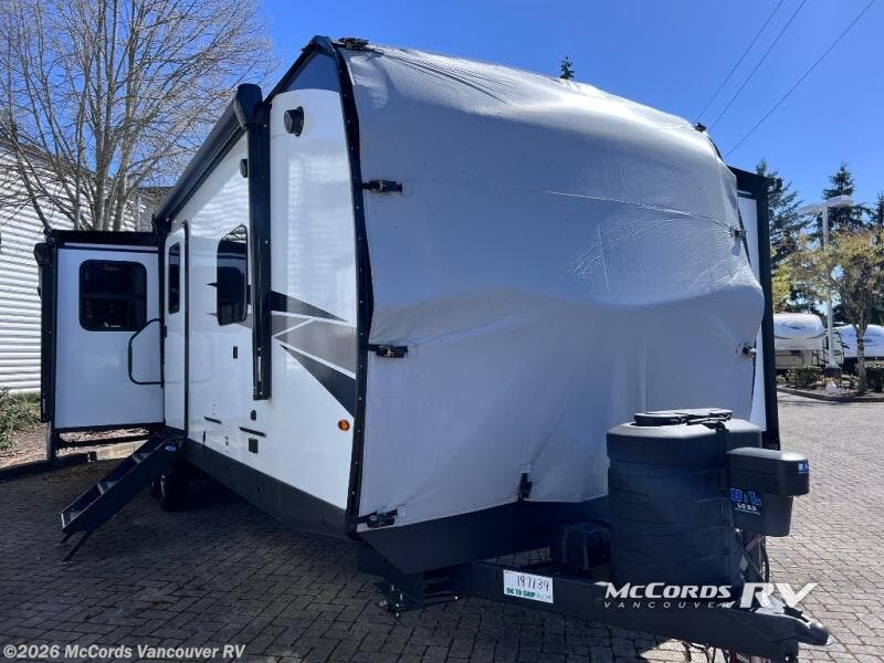 2025 Forest River Rockwood Ultra Lite 2906BS - New Travel Trailer For Sale by McCords Vancouver RV in Battle Ground, Washington features Slideout