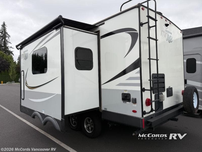 Used 2020 Forest River Rockwood Mini Lite 2204S available in Battle Ground, Washington
