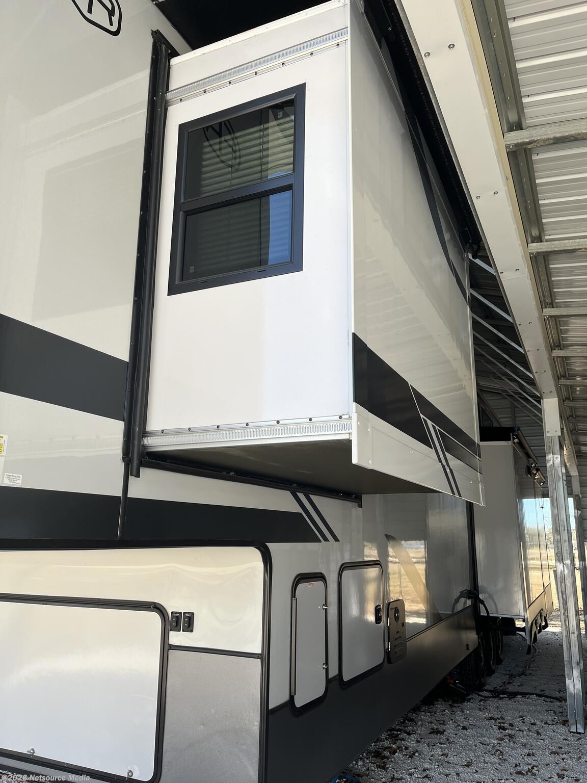 2025 Salem Hemisphere Roost 43 by Forest River from For Sale By Owner in Parrish, Florida