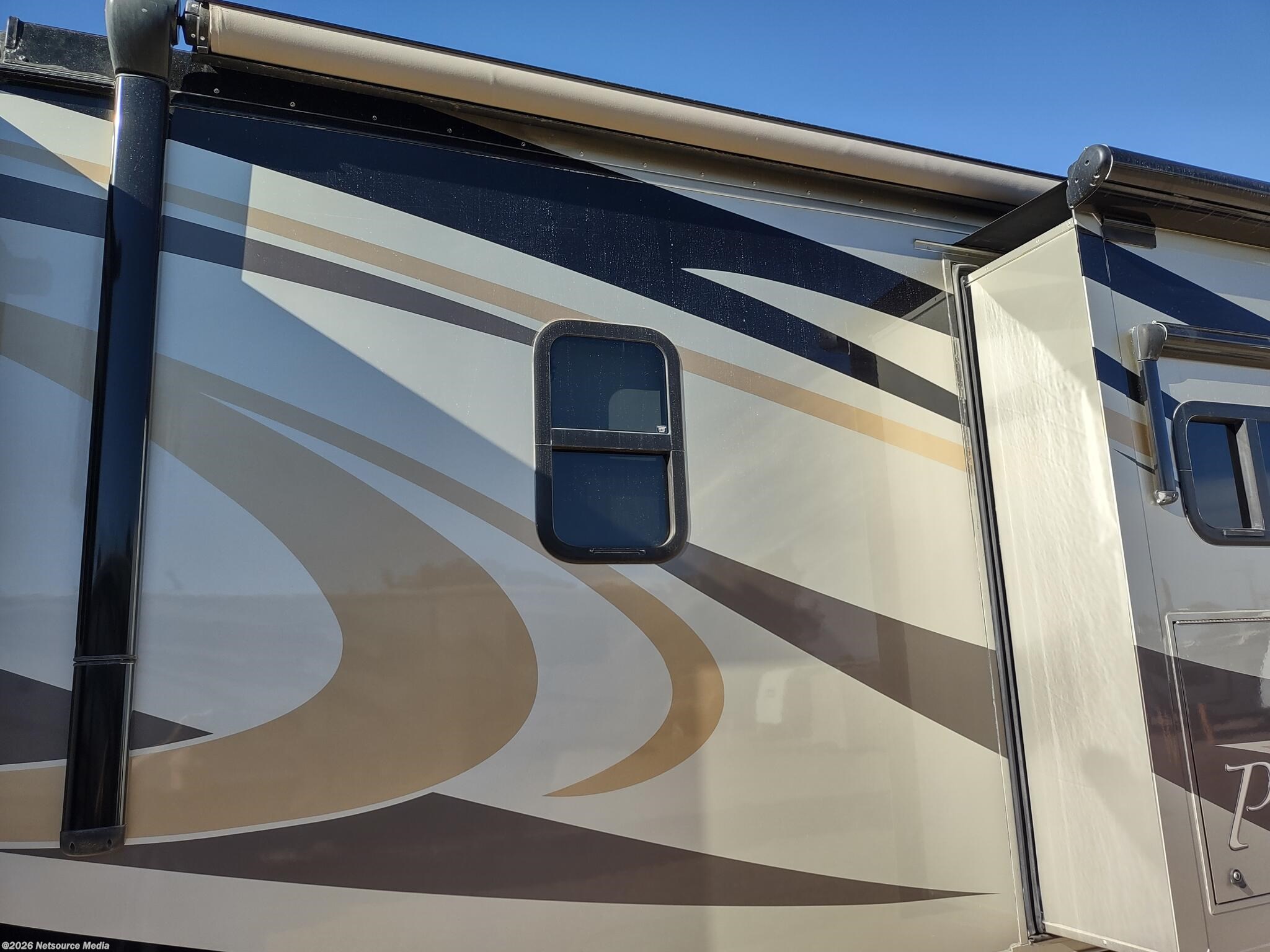 Used 2011 Tiffin Phaeton 40 QKH available in Sierra Vista, Arizona