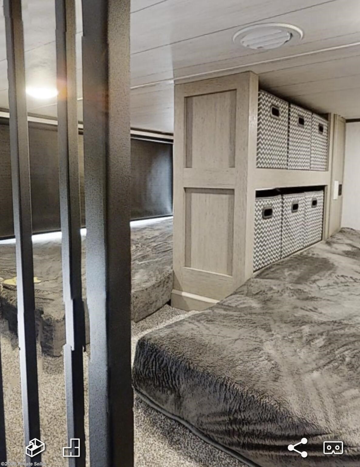 Loft above the bath has 2 twin sleeping areas, the loft above master has 3 sleeping areas 