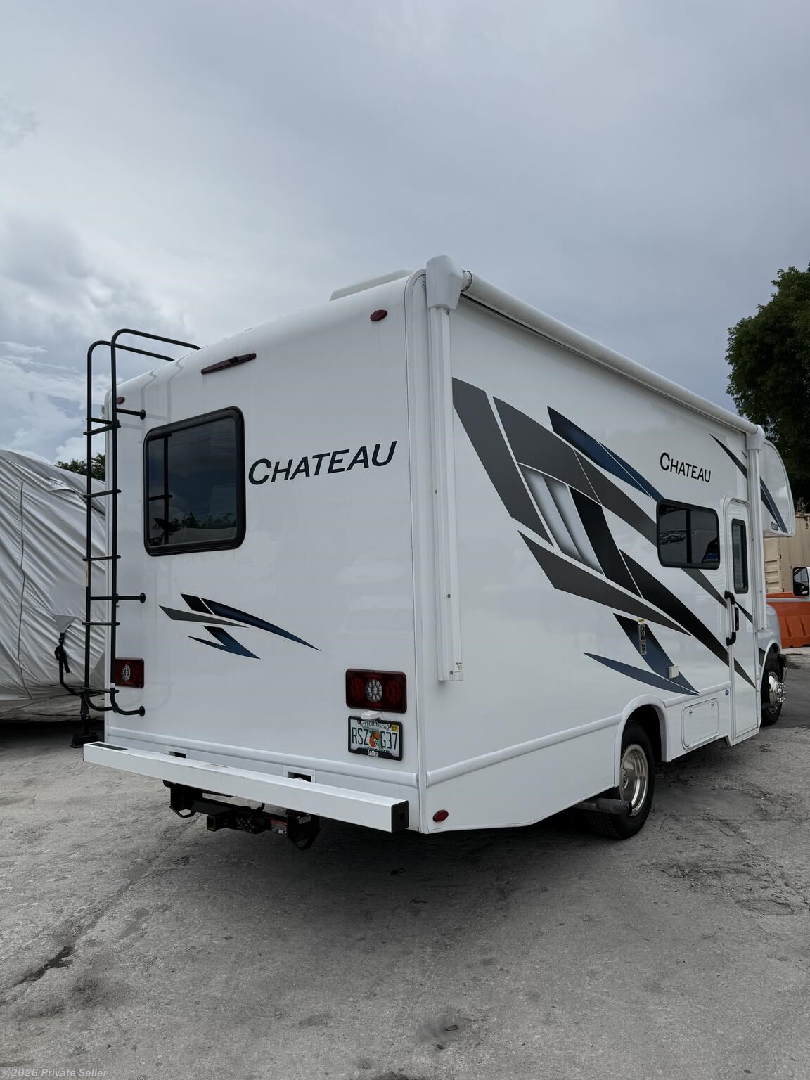 2024 Chateau by Thor Motor Coach from For Sale By Owner in doral, Florida
