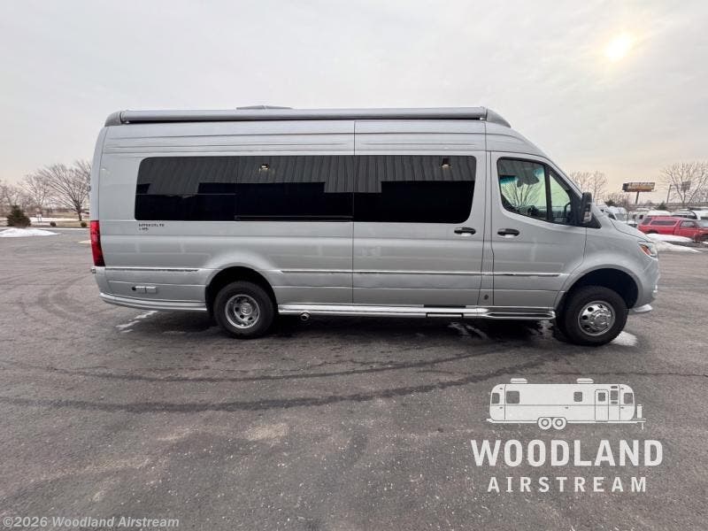 2025 Interstate 24GT Std. Model by Airstream from Woodland Airstream in Lebanon, Indiana