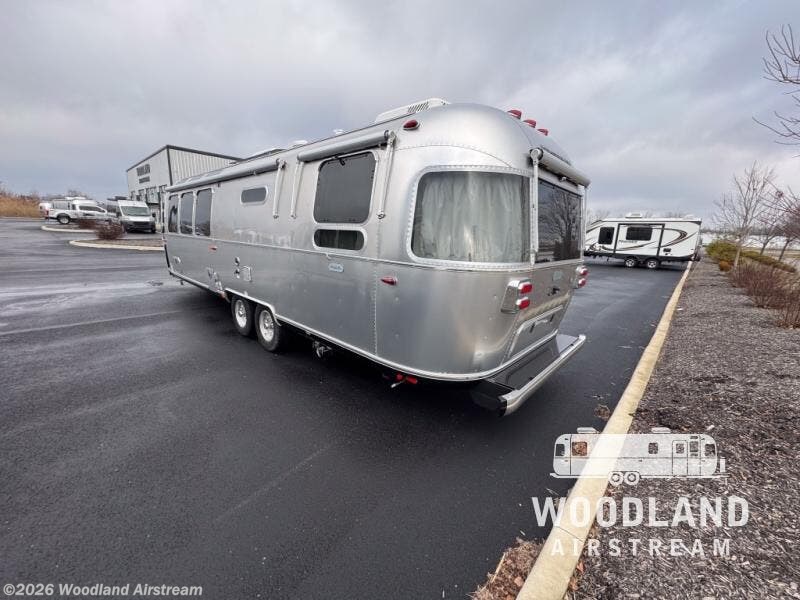 2026 Globetrotter 30RB by Airstream from Woodland Airstream in Lebanon, Indiana