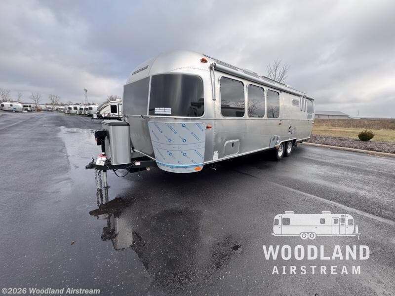 New 2026 Airstream Globetrotter 30RB available in Lebanon, Indiana