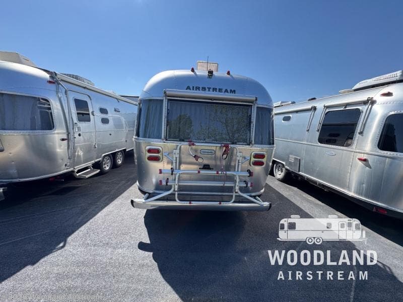Used 2018 Airstream Globetrotter 27FB available in Lebanon, Indiana