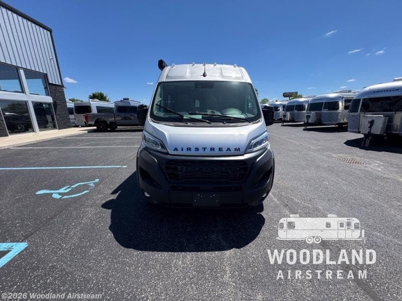2026 Rangeline Std. Model by Airstream from Woodland Airstream in Lebanon, Indiana