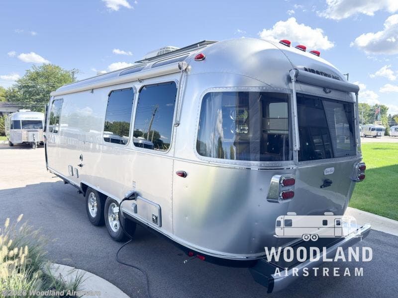New 2026 Airstream Flying Cloud 25FB available in Clarkston, Michigan