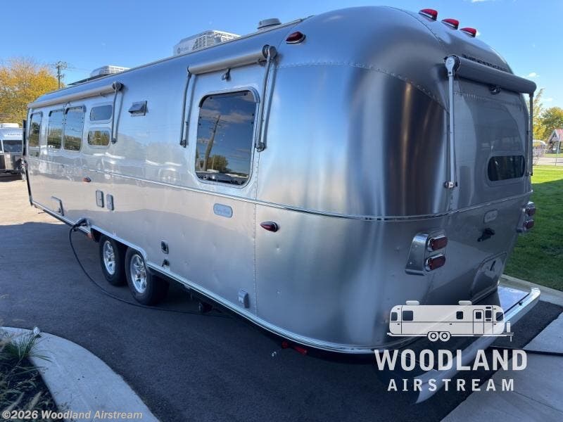 New 2026 Airstream Flying Cloud 30FB Bunk available in Clarkston, Michigan