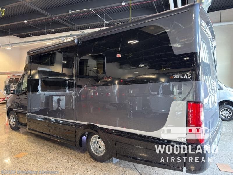 New 2026 Airstream Atlas 25MS Murphy Suite available in Clarkston, Michigan