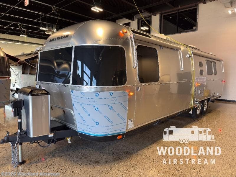 2026 Classic 33FB by Airstream from Woodland Airstream in Clarkston, Michigan