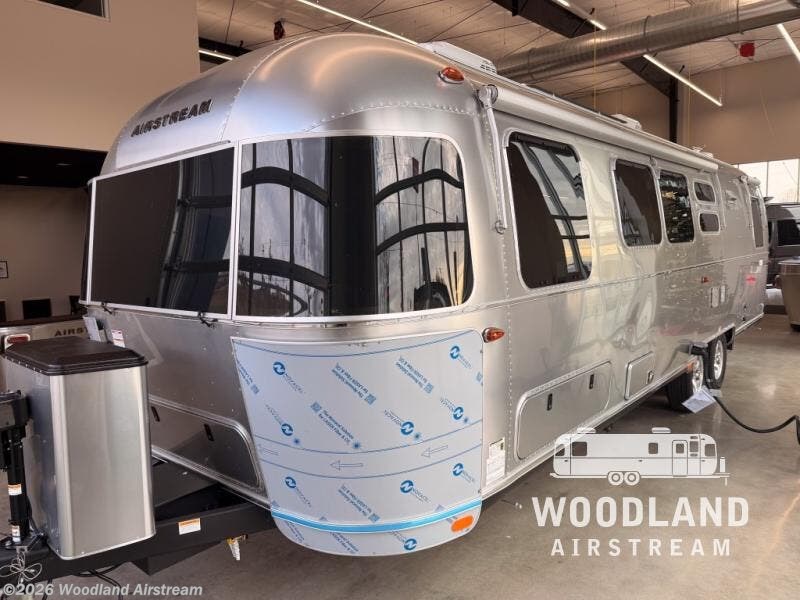 2026 Flying Cloud 30FB Bunk Twin by Airstream from Woodland Airstream in Georgetown, Kentucky