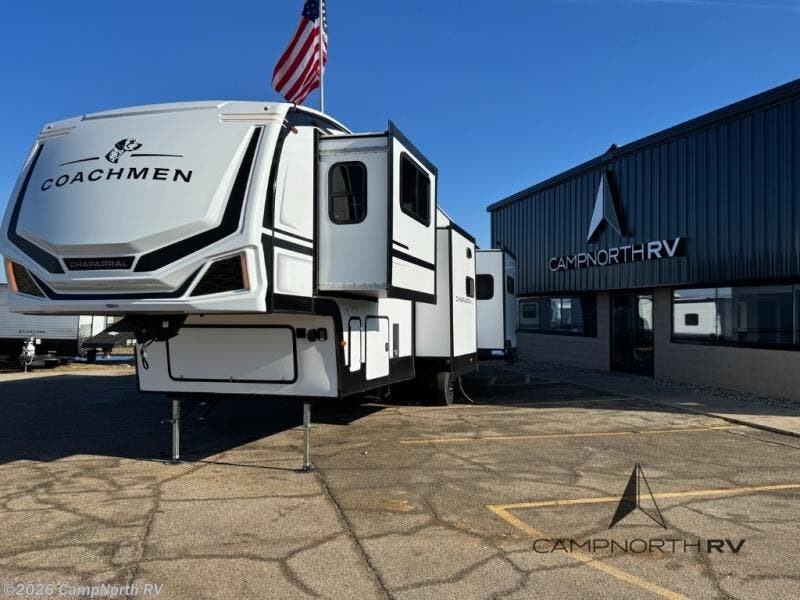 2026 Chaparral 334FL by Coachmen from CampNorth RV in Schoolcraft, Michigan