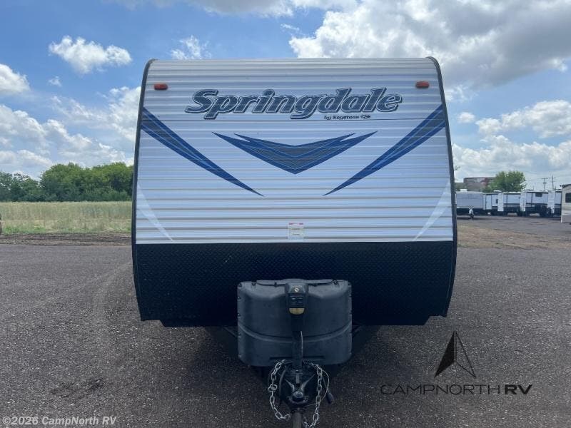 Used 2018 Keystone Springdale Summerland 2720BH available in Schoolcraft, Michigan