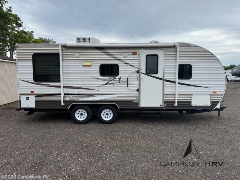2014 Z-1 ZT211RD by CrossRoads from CampNorth RV in Schoolcraft, Michigan