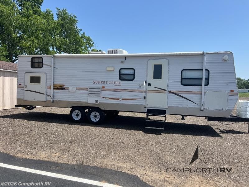 2006 Sunset Creek 298 BH by SunnyBrook from CampNorth RV in Schoolcraft, Michigan