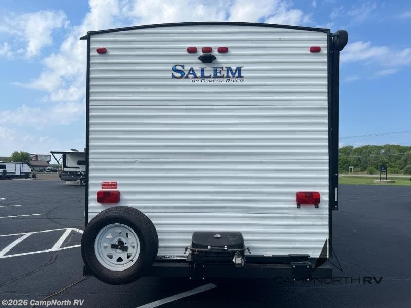Used 2018 Forest River Salem 27DBK available in Schoolcraft, Michigan