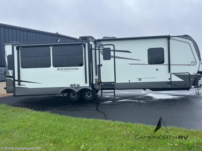 2027 Rockwood Ultra Lite 2916RL by Forest River from CampNorth RV in Schoolcraft, Michigan
